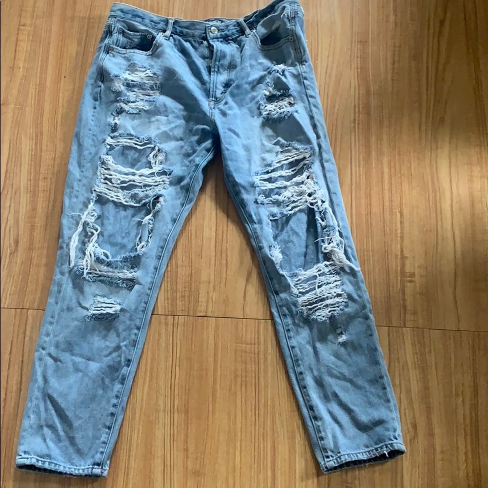 American Eagle Ripped Jeans